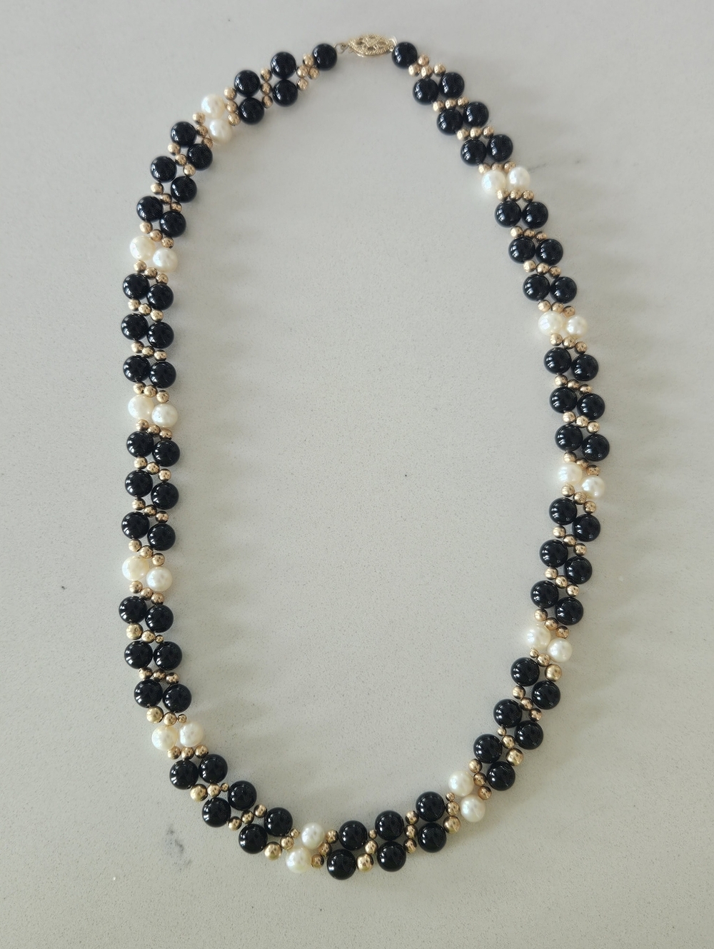 Vintage Solid 10k Gold 18"  Black Onyx Pearl Beaded Necklace Elegant Women's